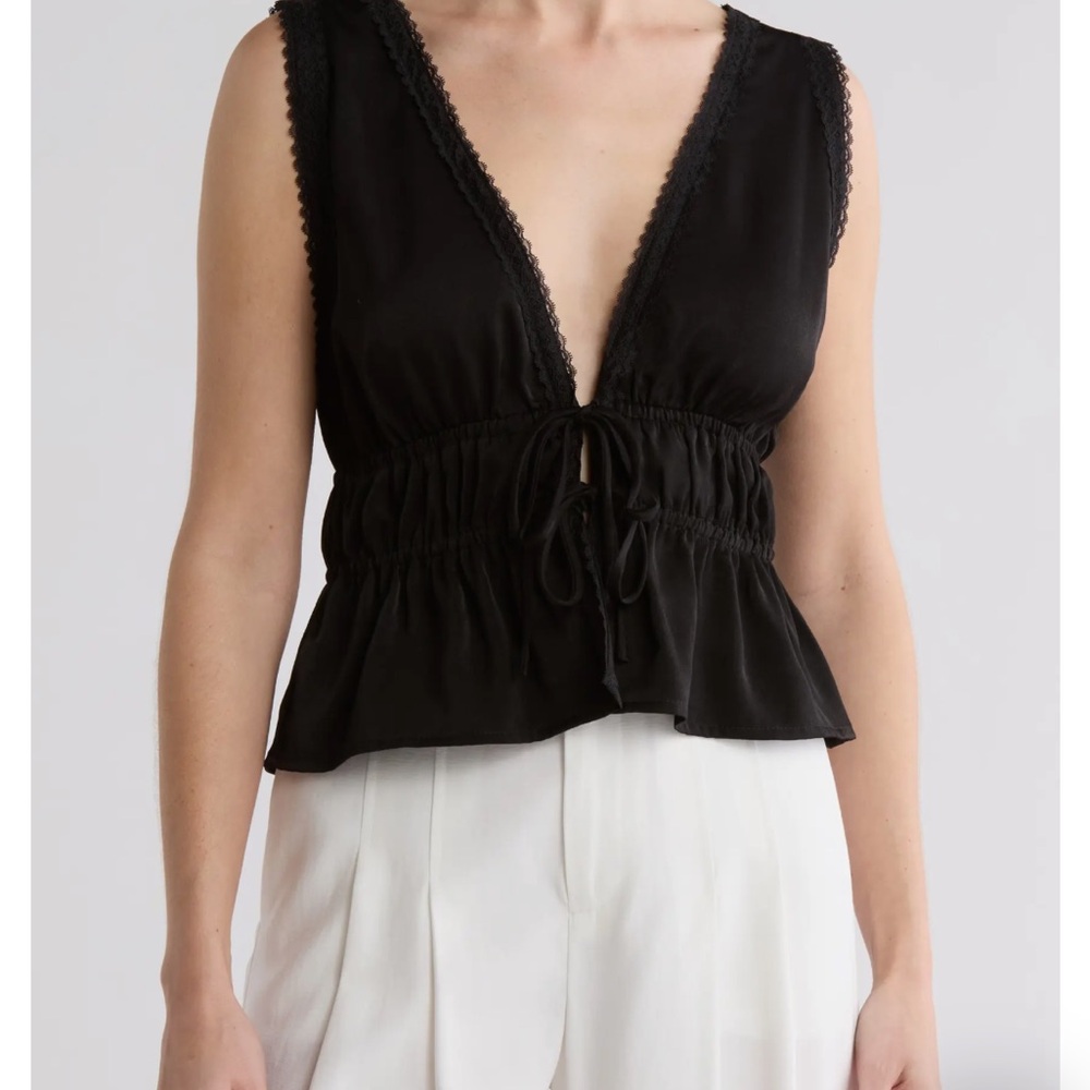 WAYF chic black lace top